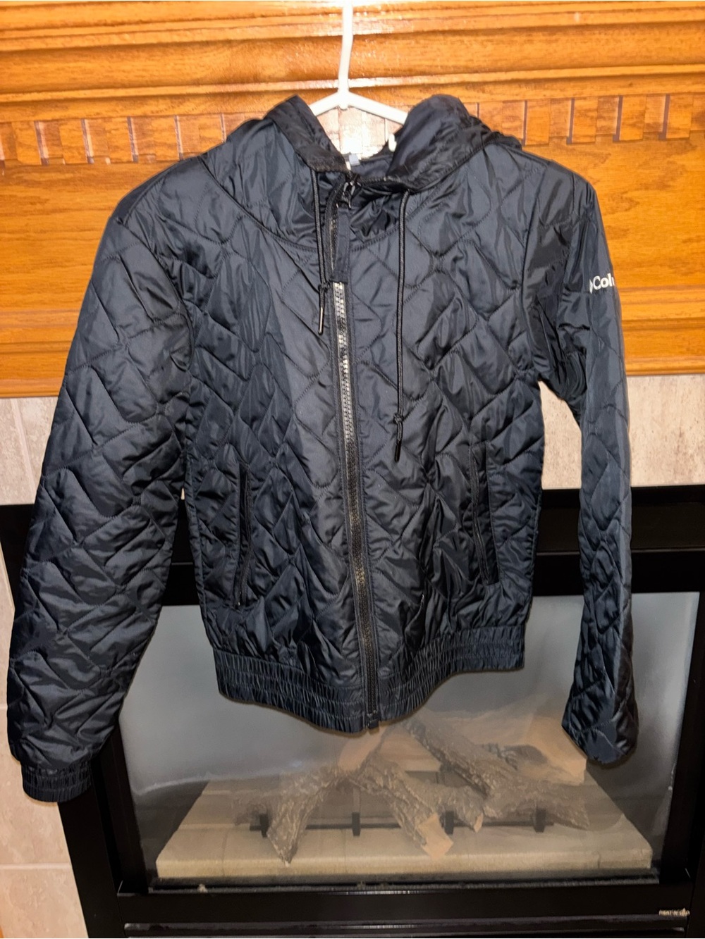 Columbia Black Quilted Hooded Jacket - Women's